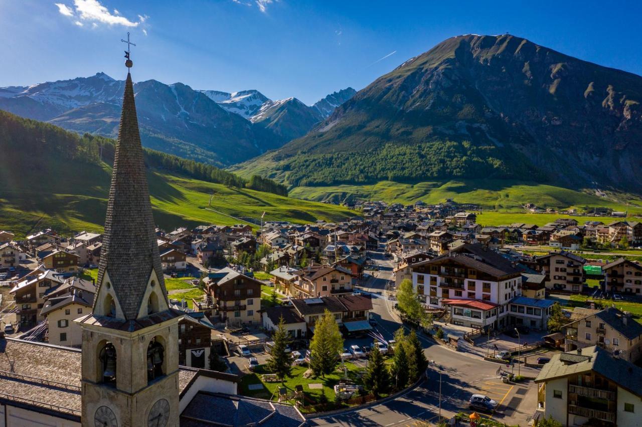 Hotel Bernina Livigno Exterior photo